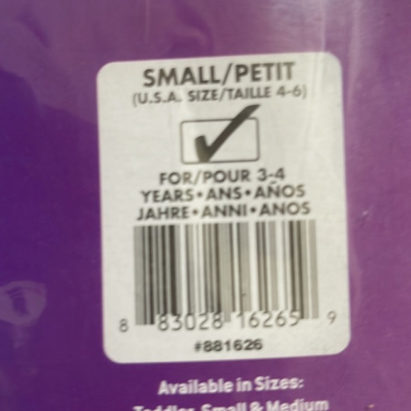 DC BatGirl Costumes Size 3-4t - Picture 5 of 6